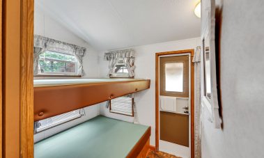 cabin 10 bunks