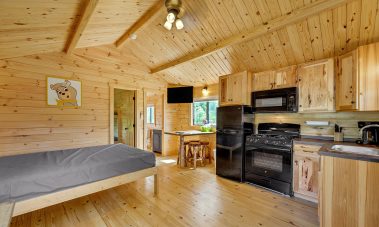 cabin 3 - 5 - 6 sleeping and kitchen